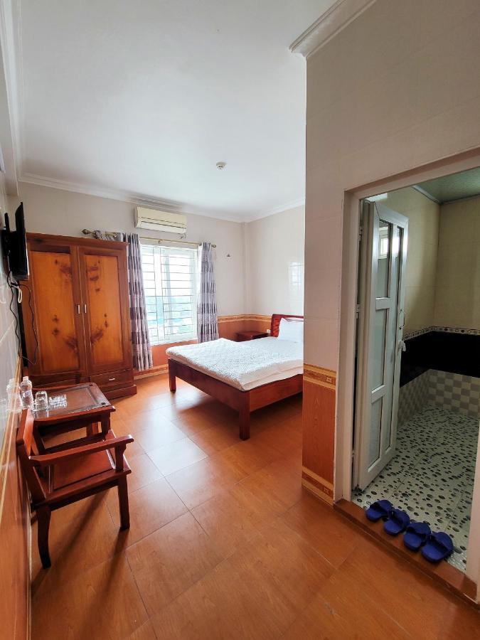 Phu Quy Hotel Ha Tinh Exterior photo
